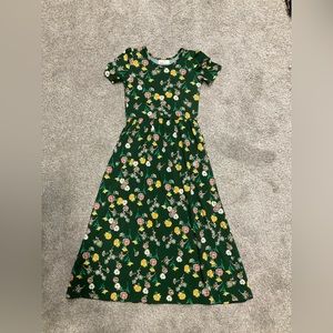 Girls Green Dress With Flowers